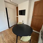 Louis Premier Et Second Centre Un Sejour A Part Διαμέρισμα