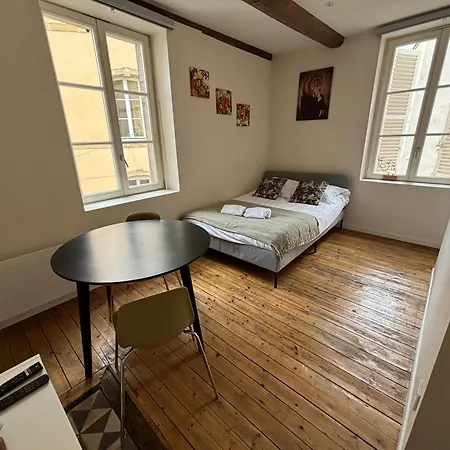 Apartamento Louis Premier Et Second Centre Un à Part *
